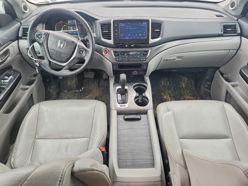 Photo 8 from auction – 2017 HONDA PILOT EXL with VIN 5FNYF6H52HB023135