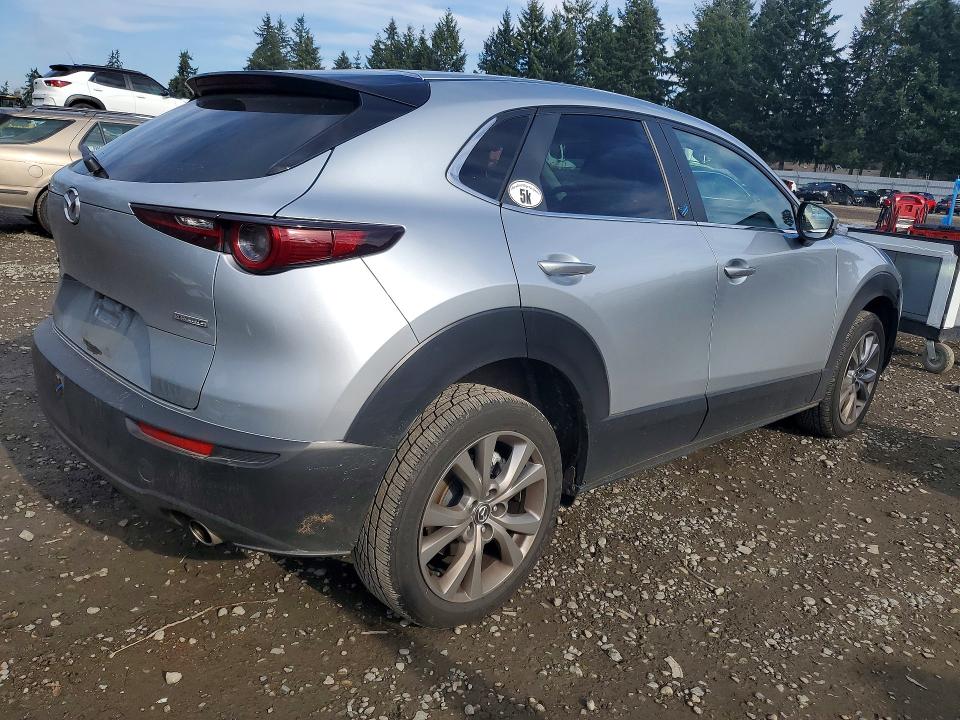 Photo 3 from auction – 2020 MAZDA CX-30 SELE with VIN 3MVDMBCL2LM119921