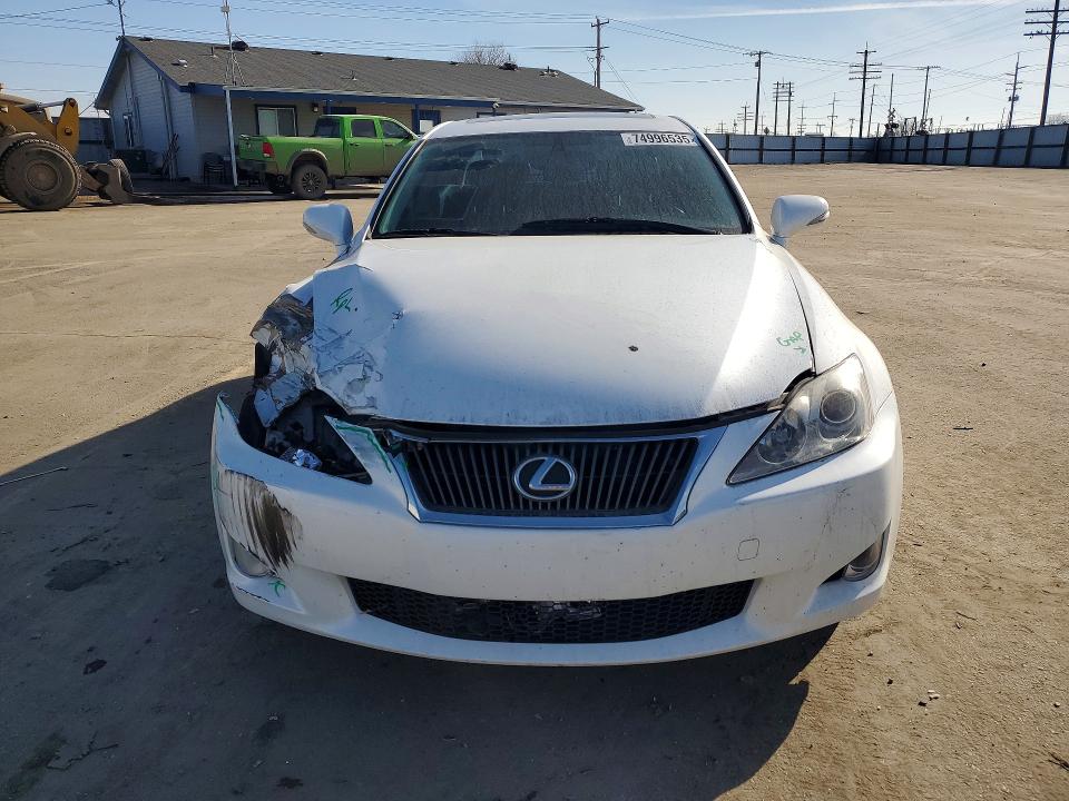 Photo 5 from auction – 2010 LEXUS IS 250 with VIN JTHCF5C24A5044687