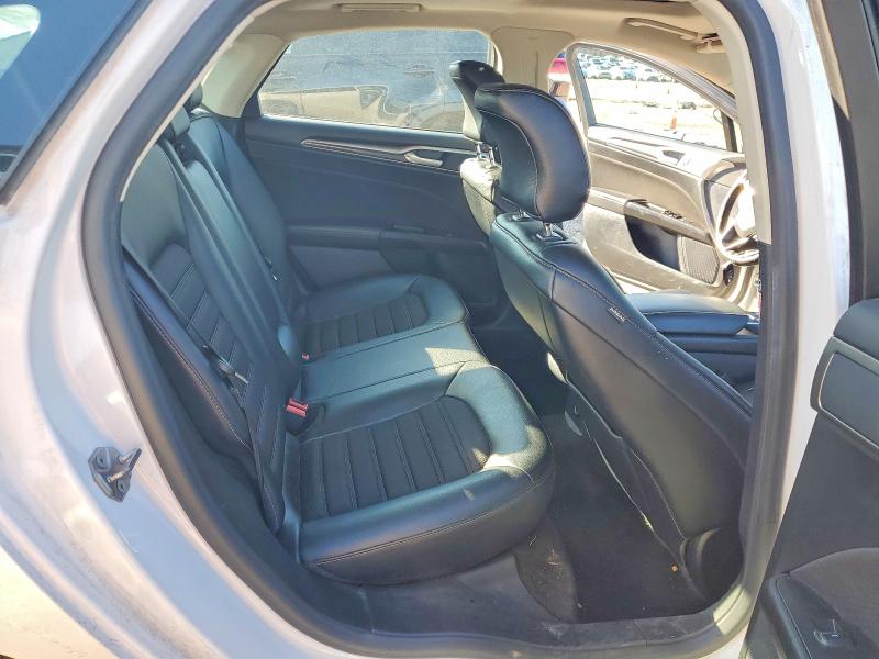 Photo 10 from auction – 2017 FORD FUSION with VIN 3FA6P0HD0HR411607