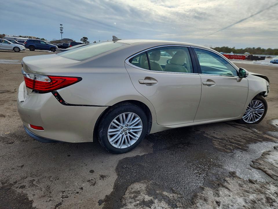 Photo 3 from auction – 2014 LEXUS ES 350 with VIN JTHBK1GG2E2103054
