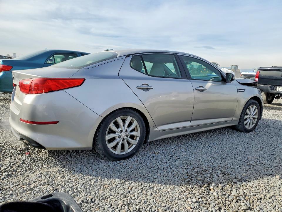 Photo 3 from auction – 2014 KIA OPTIMA with VIN 5XXGM4A79EG349069