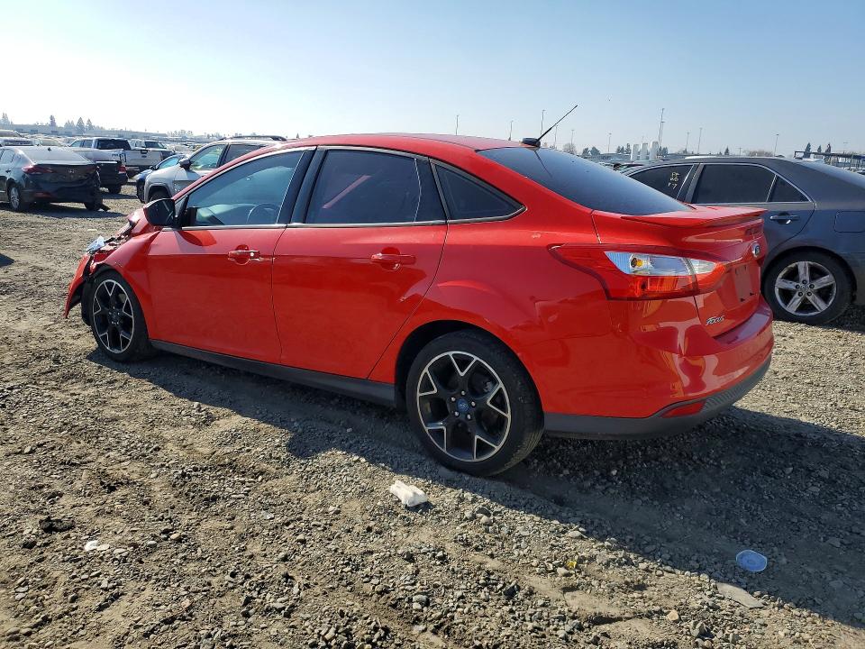 Photo 2 from auction – 2012 FORD FOCUS SE with VIN 1FAHP3F28CL423328
