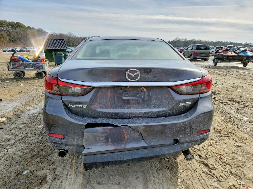 Photo 6 from auction – 2017 MAZDA 6 with VIN JM1GL1V58H1112387