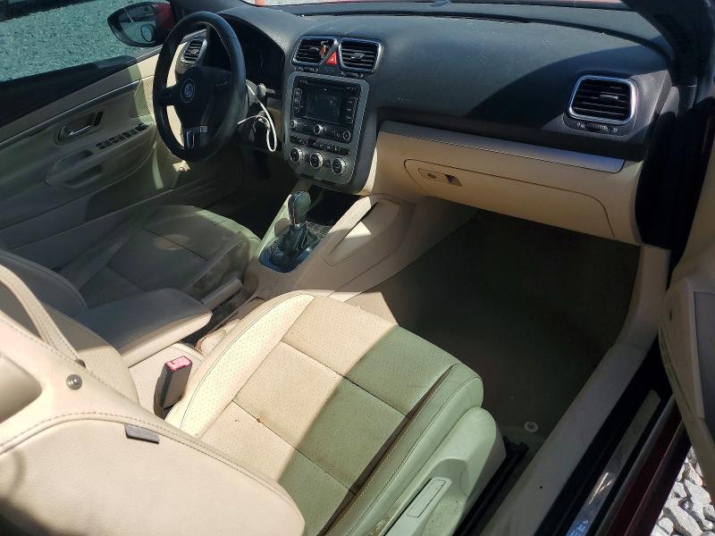 Photo 8 from auction – 2014 VOLKSWAGEN EOS KOMFOR with VIN WVWBW8AH5EV005215
