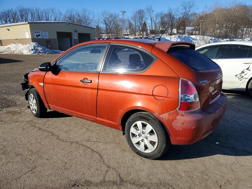 Photo 2 from auction – 2008 HYUNDAI ACCENT with VIN KMHCM36C48U079015