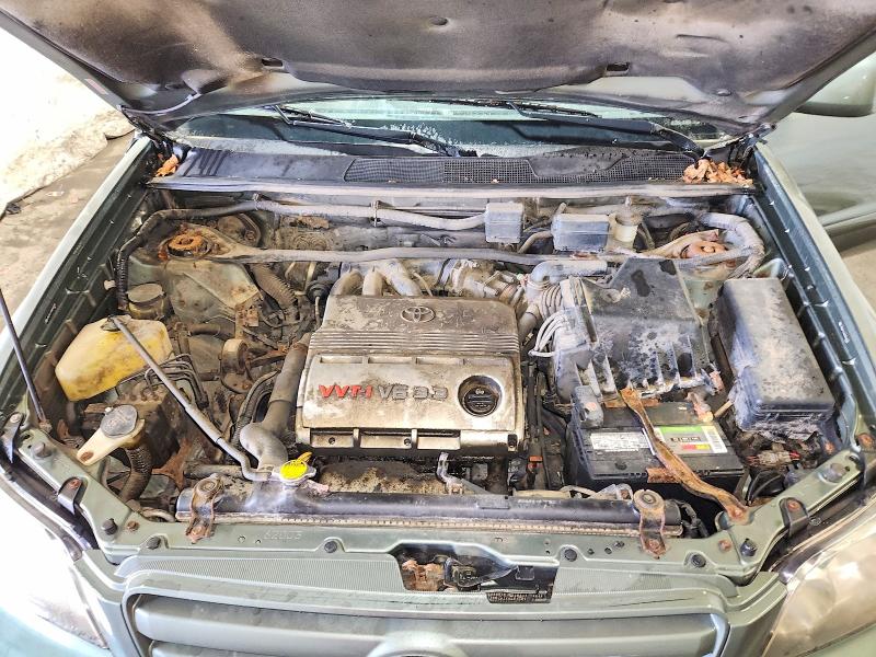 Photo 12 from auction – 2004 TOYOTA HIGHLANDER with VIN JTEEP21A440066993