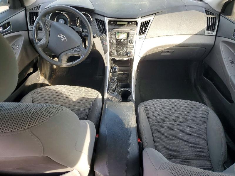 Photo 8 from auction – 2011 HYUNDAI SONATA with VIN 5NPEB4AC7BH246419