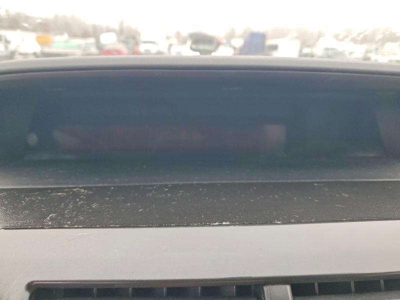 Photo 9 from auction – 2012 TOYOTA PRIUS V with VIN JTDZN3EU4C3179815