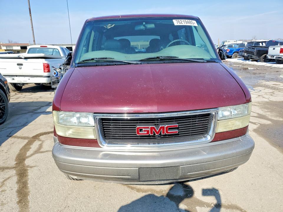 Photo 5 from auction – 2003 GMC SAFARI with VIN 1GKDM19X83B502604