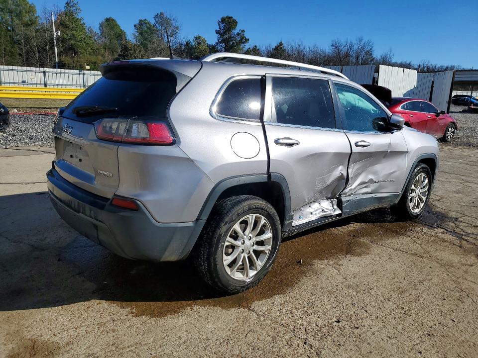 Photo 3 from auction – 2019 JEEP CHEROKEE L with VIN 1C4PJLCB5KD164639