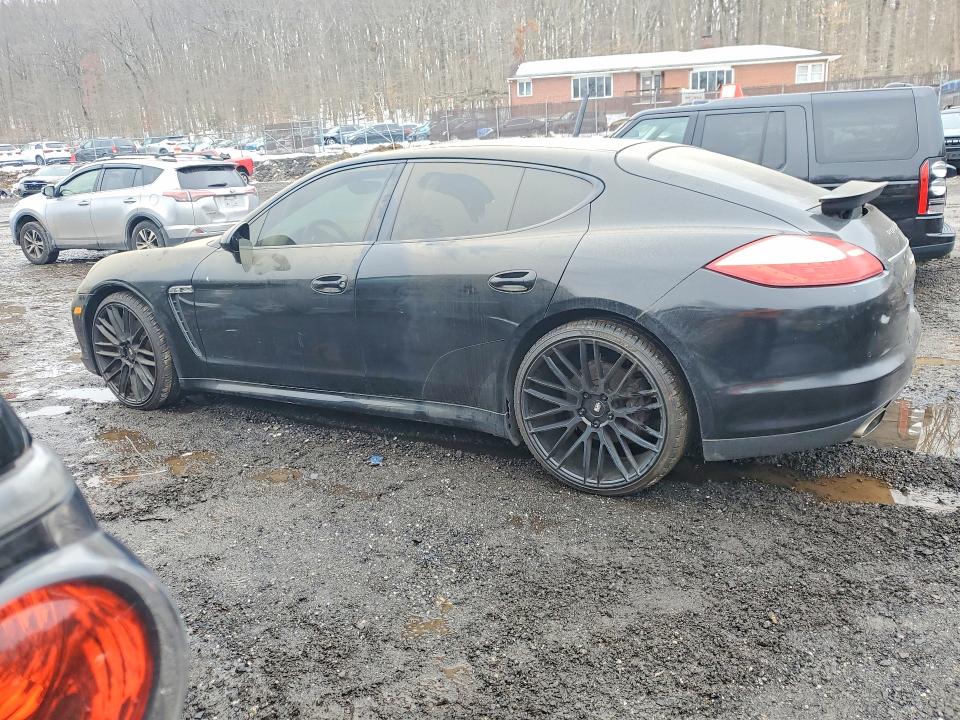 Photo 2 from auction – 2011 PORSCHE PANAMERA 2 with VIN WP0AA2A77BL010602
