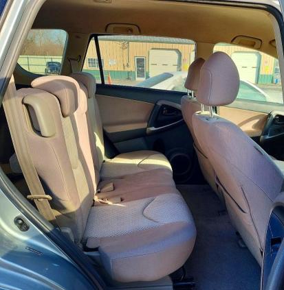 Photo 10 from auction – 2008 TOYOTA RAV4 with VIN JTMBD33V885201729