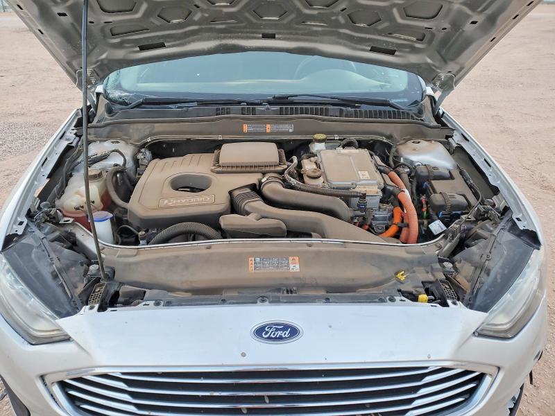 Photo 11 from auction – 2019 FORD FUSION with VIN 3FA6P0LU5KR238083