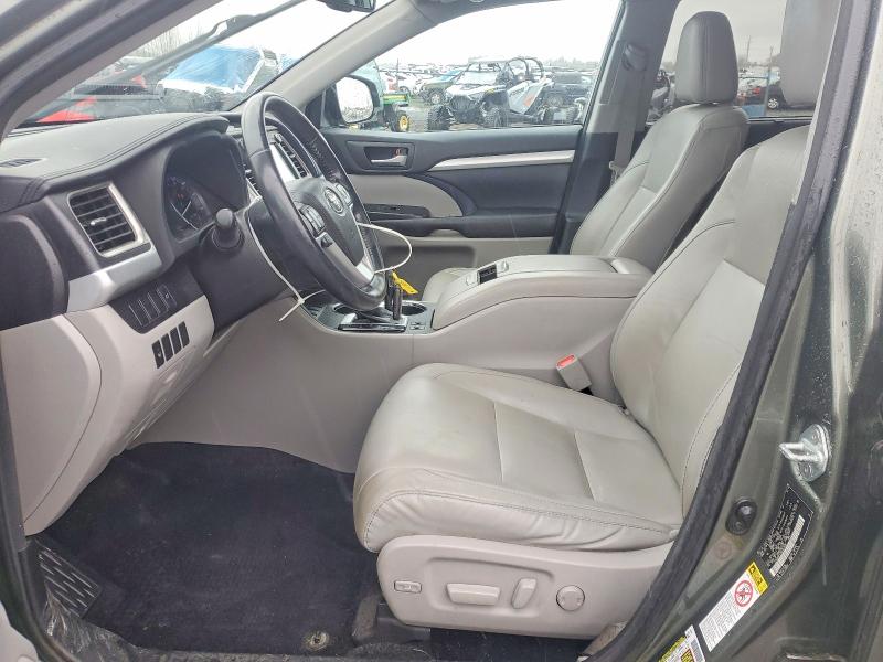 Photo 7 from auction – 2016 TOYOTA HIGHLANDER with VIN 5TDJKRFH1GS351698