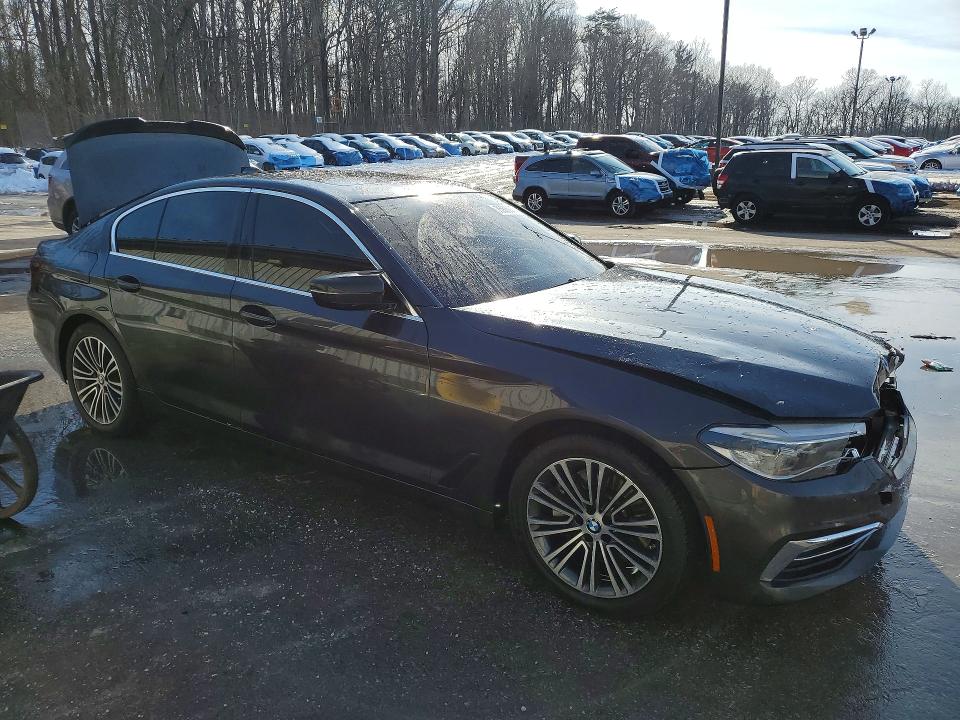 Photo 4 from auction – 2017 BMW 540 XI with VIN WBAJE7C30HG889810