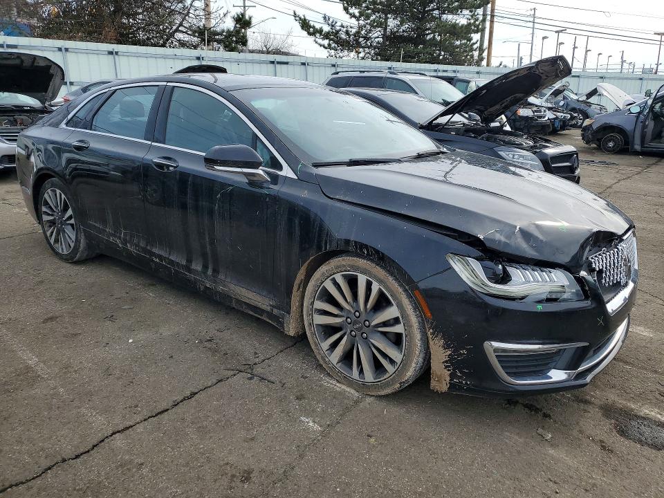 Photo 4 from auction – 2017 LINCOLN MKZ with VIN 3LN6L5C99HR609510