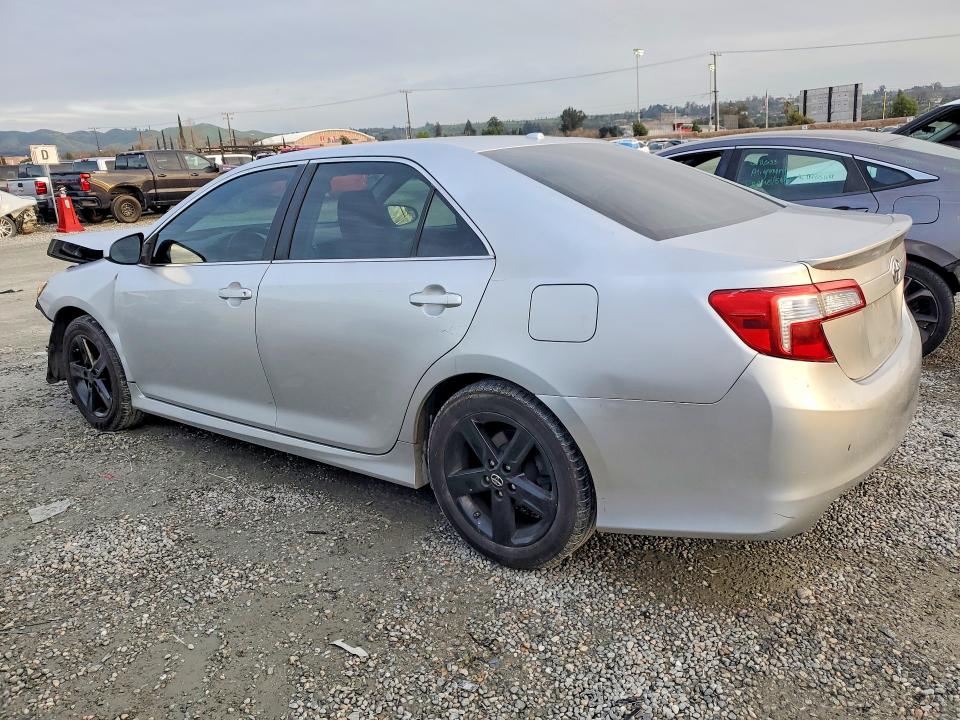 Photo 2 from auction – 2012 TOYOTA CAMRY with VIN 4T1BF1FK6CU061187