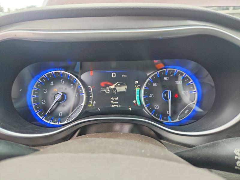 Photo 9 from auction – 2017 CHRYSLER PACIFICA with VIN 2C4RC1EG3HR528403