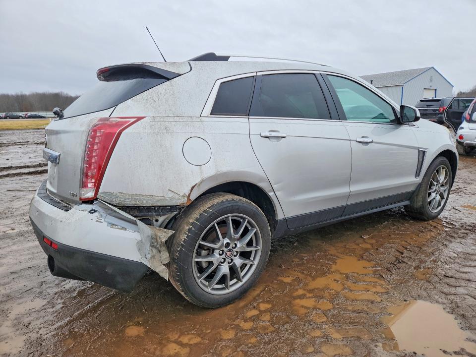 Photo 3 from auction – 2016 CADILLAC SRX with VIN 3GYFNCE39GS563934