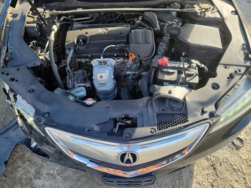 Photo 11 from auction – 2015 ACURA TLX with VIN 19UUB1F58FA012308