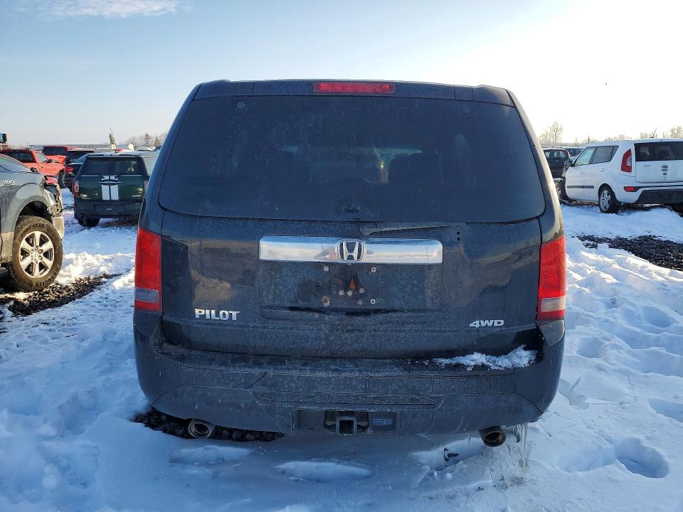 Photo 6 from auction – 2014 HONDA PILOT with VIN 5FNYF4H41EB047174