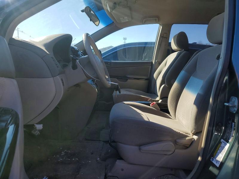 Photo 7 from auction – 2005 TOYOTA SIENNA CE with VIN 5TDZA23C35S263934