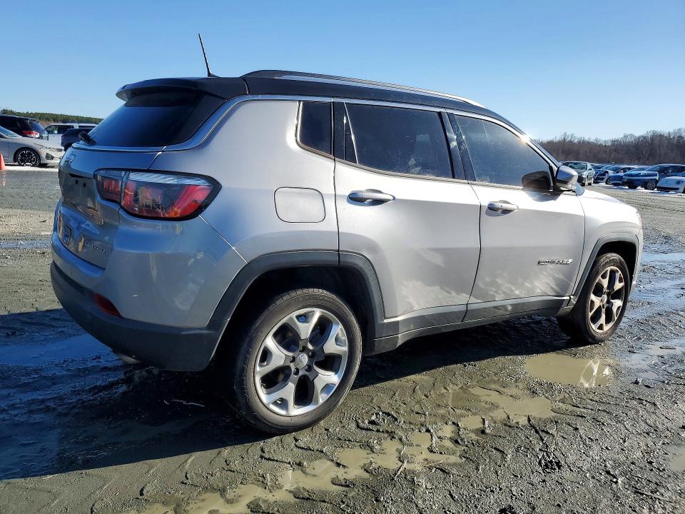 Photo 3 from auction – 2018 JEEP COMPASS LI with VIN 3C4NJDCB4JT201492