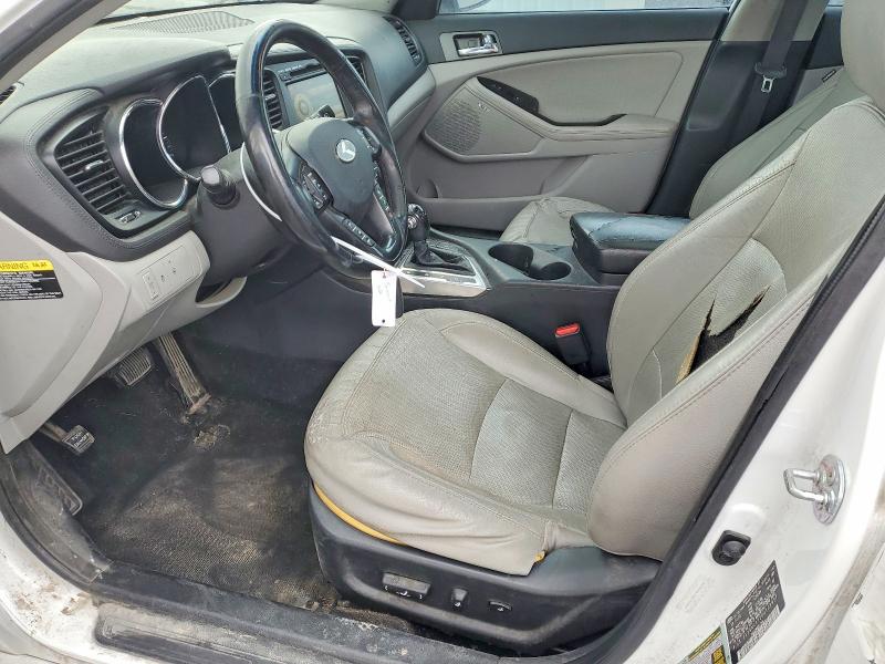 Photo 7 from auction – 2013 KIA OPTIMA with VIN 5XXGN4A73DG103937