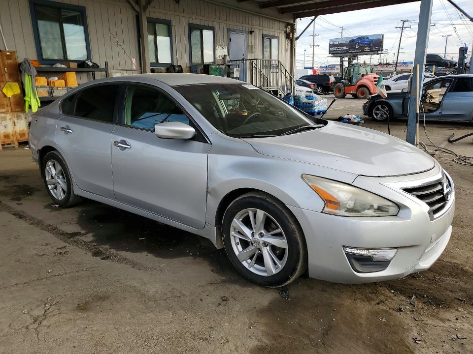 Photo 4 from auction – 2013 NISSAN ALTIMA with VIN 1N4AL3AP3DC921843