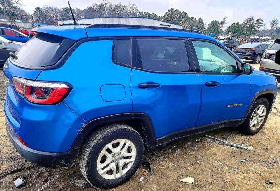 Photo 3 from auction – 2017 JEEP COMPASS with VIN 3C4NJCAB8HT672939