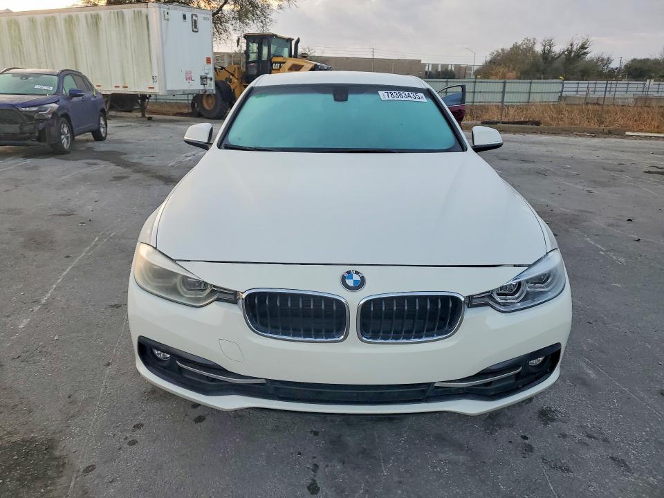 Photo 5 from auction – 2018 BMW 330 with VIN WBA8B9G51JNU96169