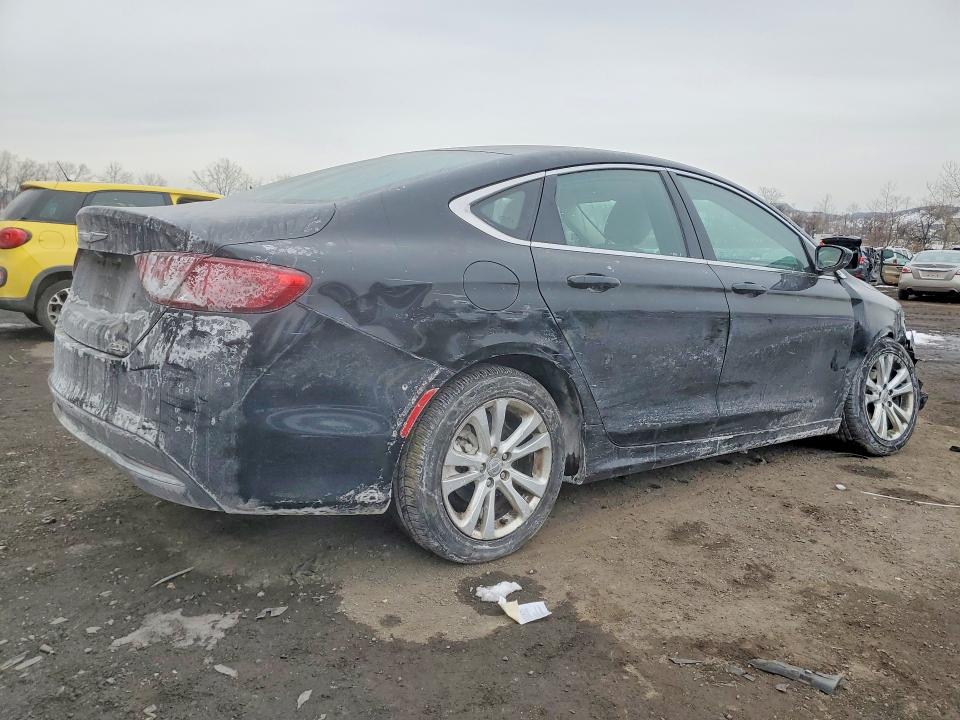 Photo 3 from auction – 2016 CHRYSLER 200 LIMITE with VIN 1C3CCCABXGN186878