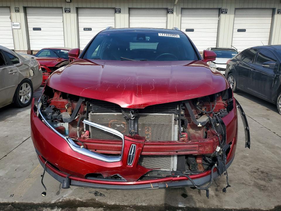 Photo 5 from auction – 2016 LINCOLN MKX RESERV with VIN 2LMTJ8LR6GBL51815