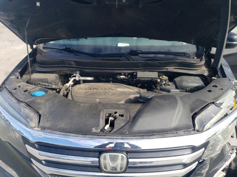 Photo 12 from auction – 2017 HONDA PILOT with VIN 5FNYF5H94HB008102