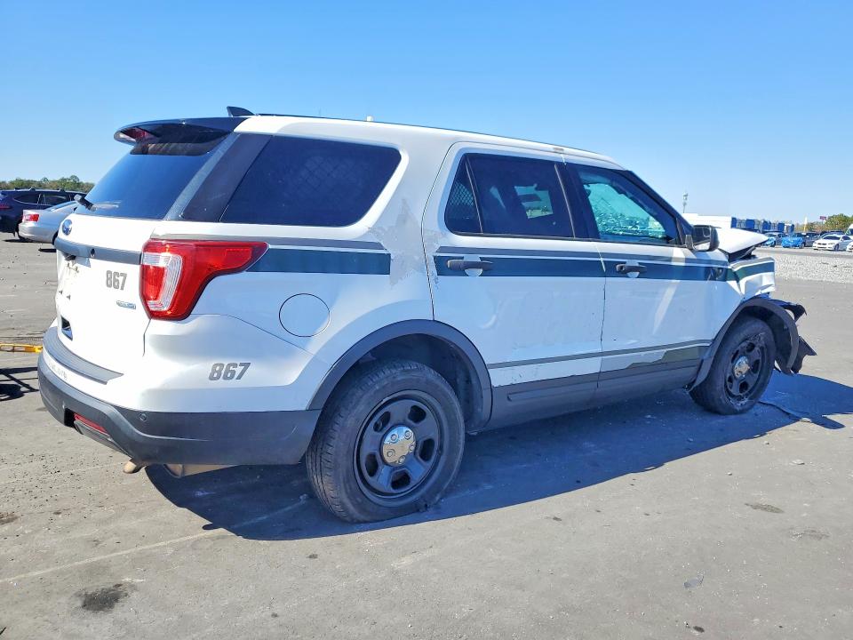Photo 3 from auction – 2018 FORD EXPLORER P with VIN 1FM5K8AR7JGB92291