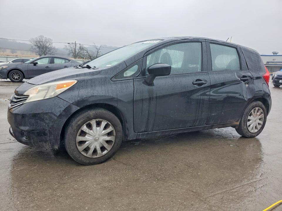 NISS VERSA NOTE 2016 with VIN 3N1CE2CP3GL364786 - Photo from auction