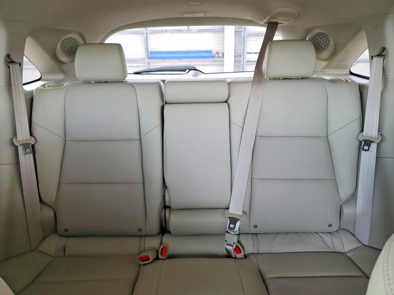 Photo 10 from auction – 2017 ACURA RDX with VIN 5J8TB3H70HL001509