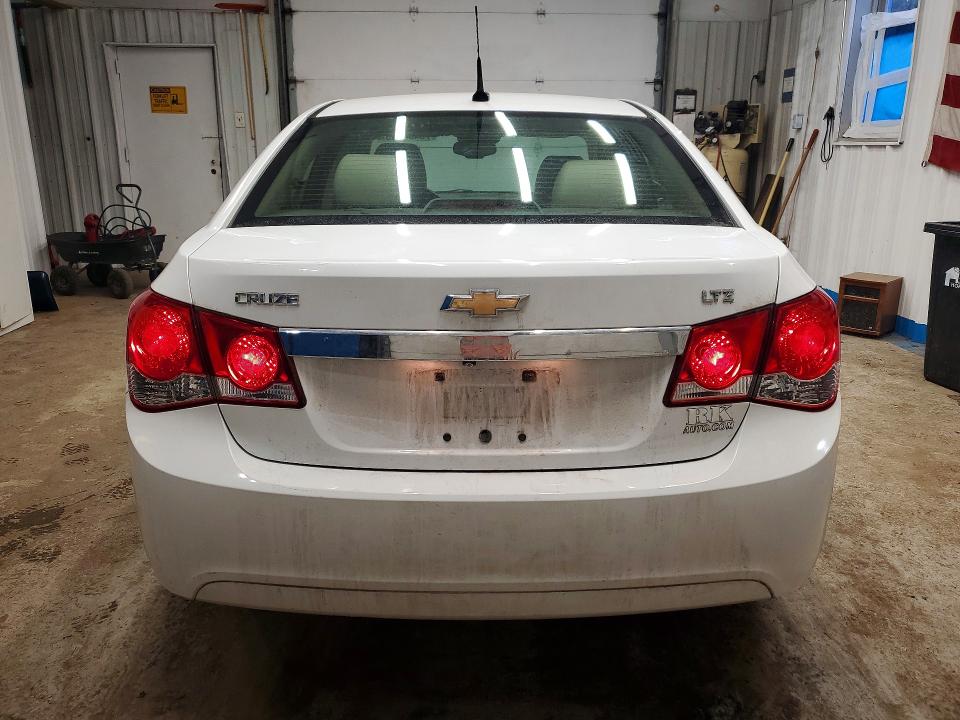 Photo 6 from auction – 2014 CHEVROLET CRUZE LTZ with VIN 1G1PG5SB3E7271650