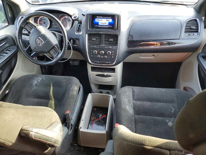 Photo 8 from auction – 2015 DODGE GRAND CARAVAN with VIN 2C4RDGBG3FR671000