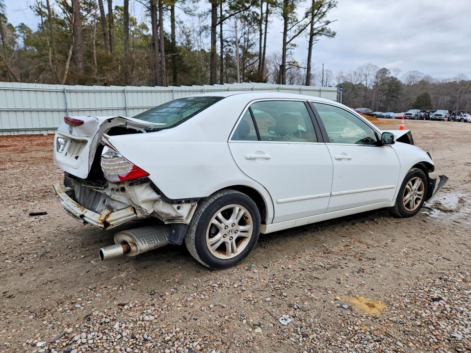 Photo 3 from auction – 2007 HONDA ACCORD with VIN 1HGCM56387A188014