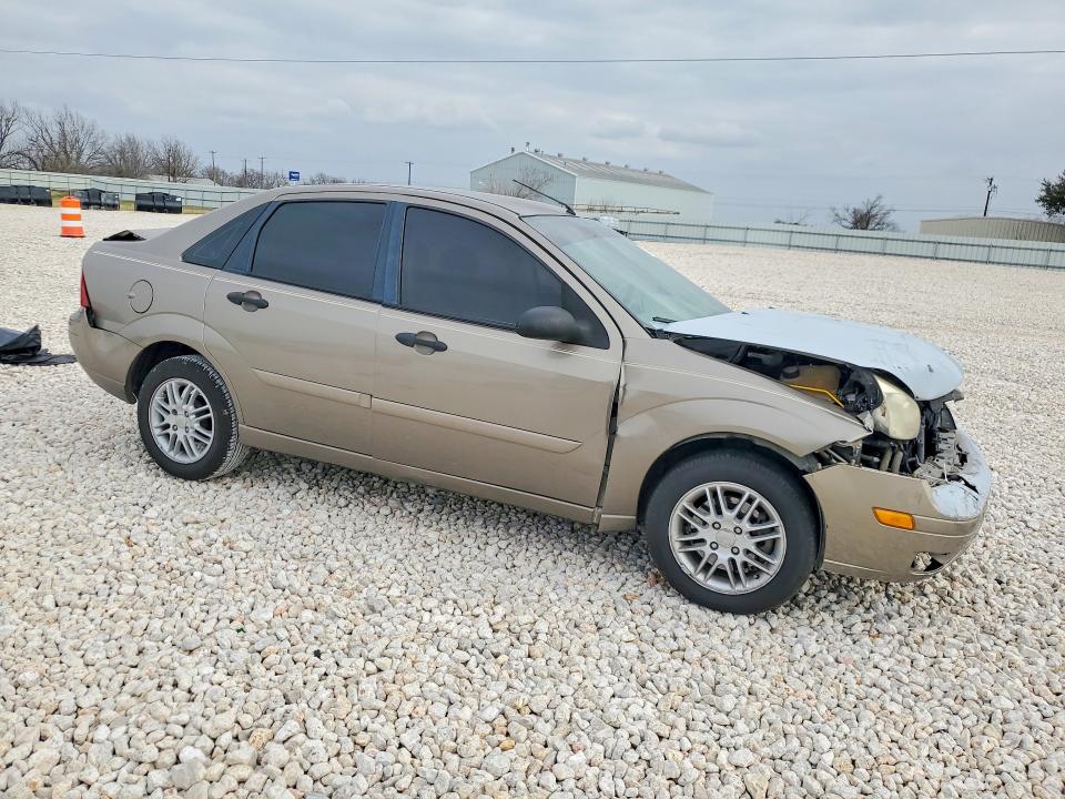 Photo 4 from auction – 2005 FORD FOCUS with VIN 1FAFP34N15W209433