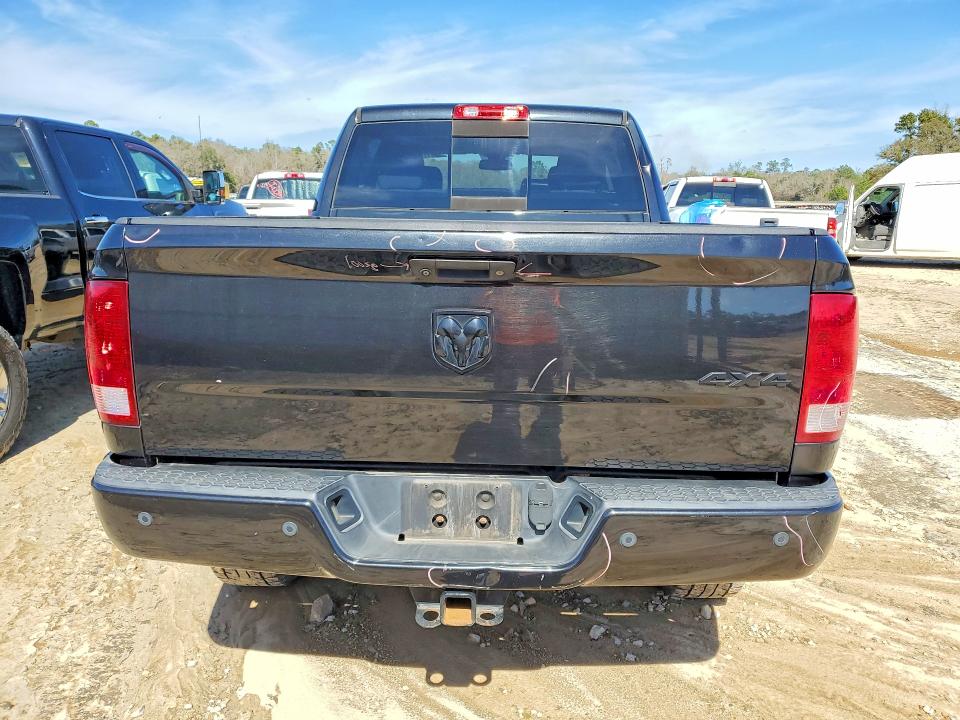 Photo 6 from auction – 2016 RAM 3500 with VIN 3C63R3LL9GG137834