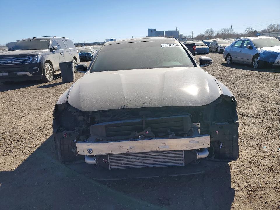 Photo 5 from auction – 2019 GENESIS G70 with VIN KMTG34LA5KU025457