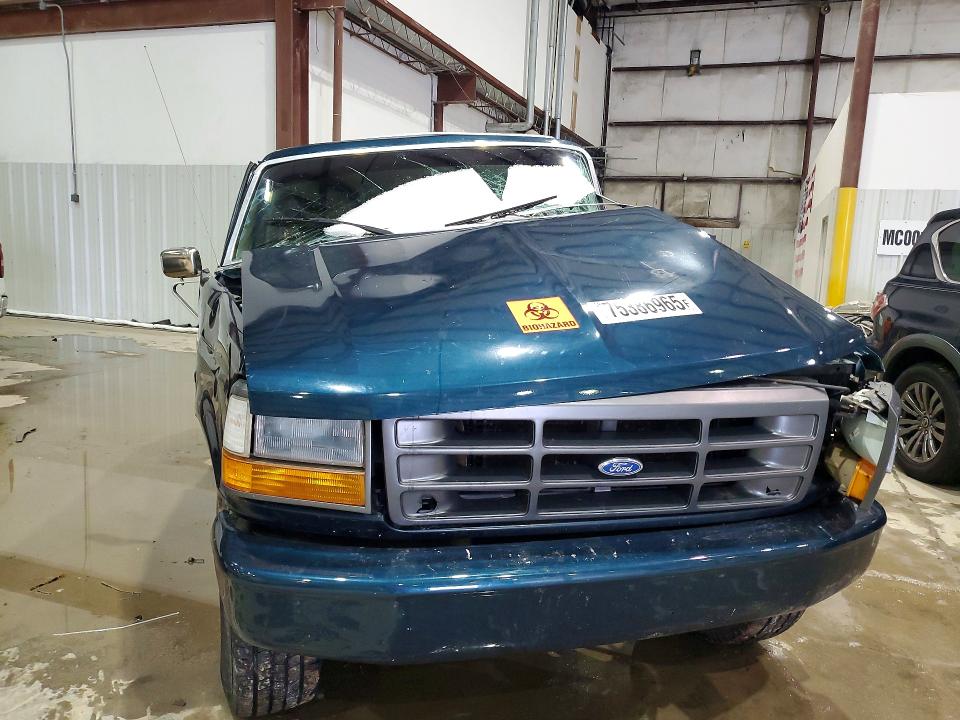 Photo 5 from auction – 1995 FORD BRONCO with VIN 1FMEU15N9SLB56622