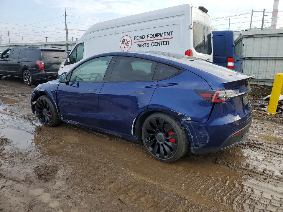 Photo 2 from auction – 2023 TESLA MODEL Y with VIN 7SAYGDEF5PF660598