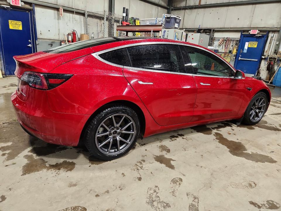 Photo 3 from auction – 2018 TESLA MODEL 3 with VIN 5YJ3E1EB9JF109574