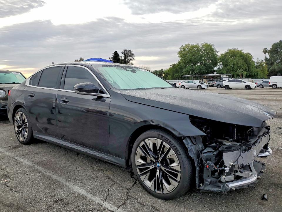Фото 4 с аукциона – 2024 BMW 530 с VIN WBA43FJ05RCS86883