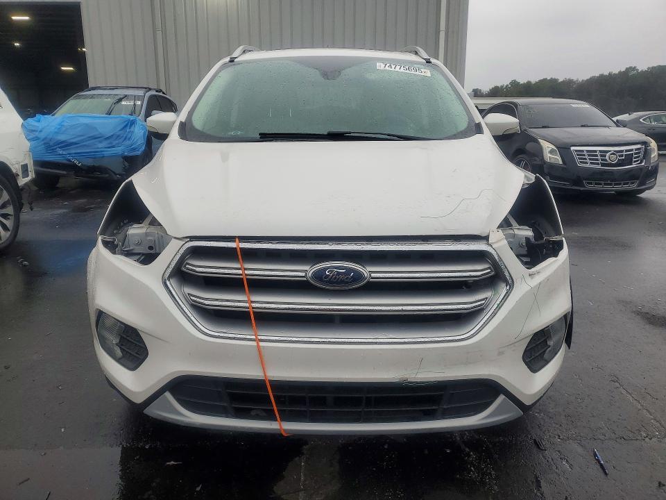 Photo 5 from auction – 2017 FORD ESCAPE TIT with VIN 1FMCU0JD7HUB56443
