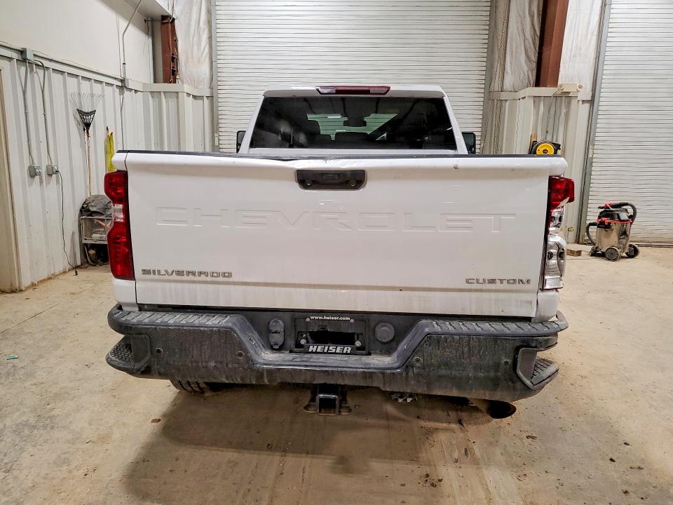 Photo 6 from auction – 2024 CHEVROLET SILVERADO with VIN 1GC5YME72RF123353